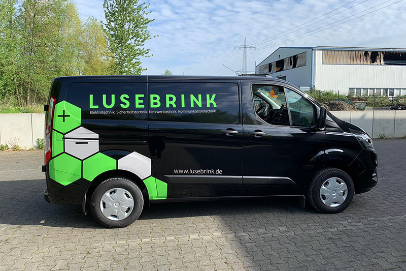 Fahrzeugbeschriftung für Lusebrink